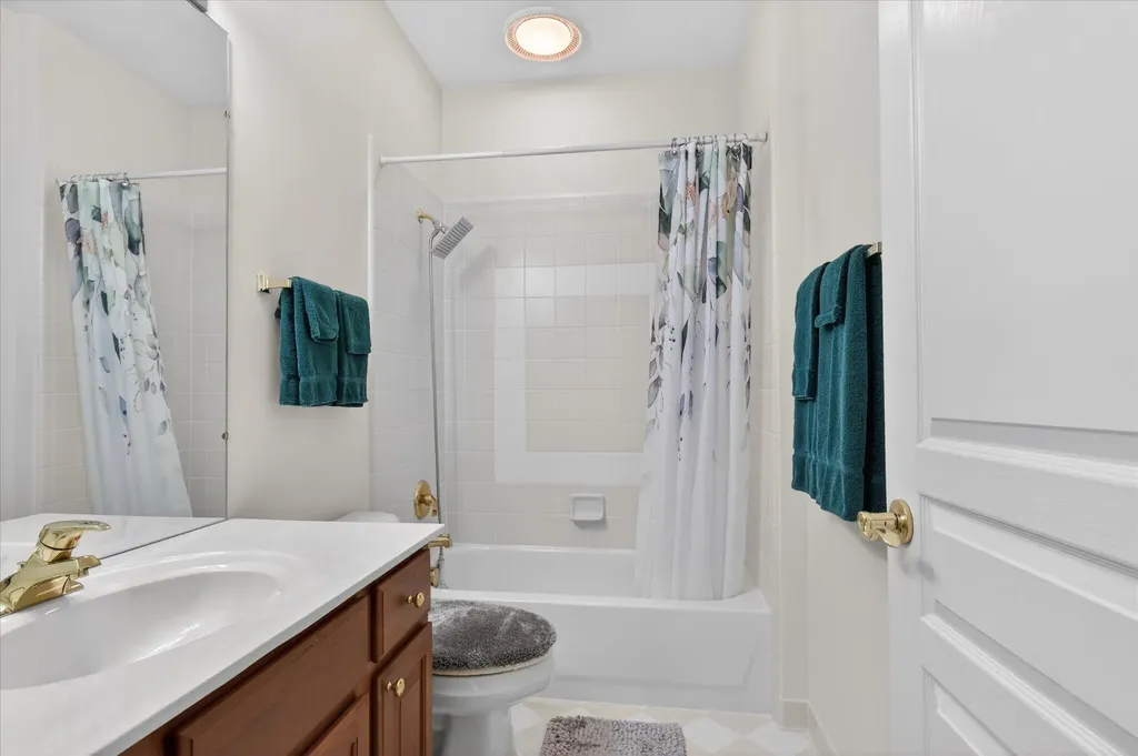 44543 Birchwood Court Northville Township MI 48168