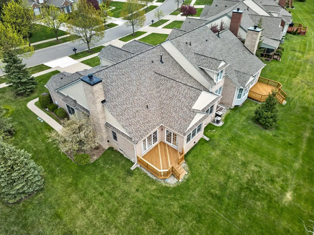 44543 Birchwood Court Northville Township MI 48168