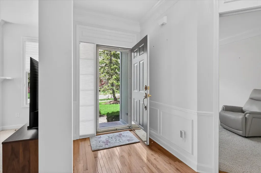 44543 Birchwood Court Northville Township MI 48168