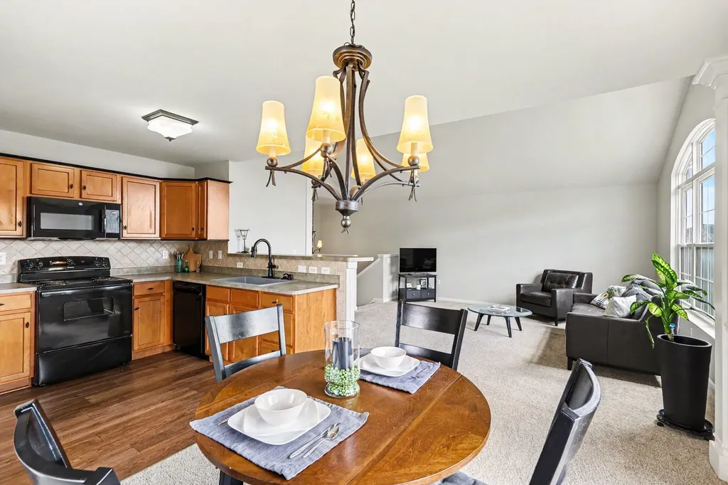 4324 Hampton Ridge Boulevard Genoa Township MI 48843
