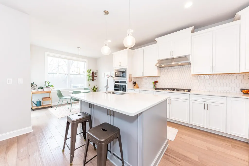 3370 Roseford Boulevard Ann Arbor City MI 48105