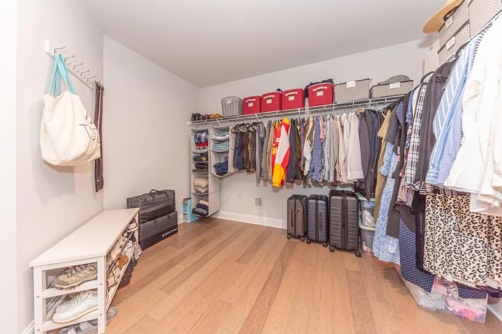 3370 Roseford Boulevard Ann Arbor City MI 48105