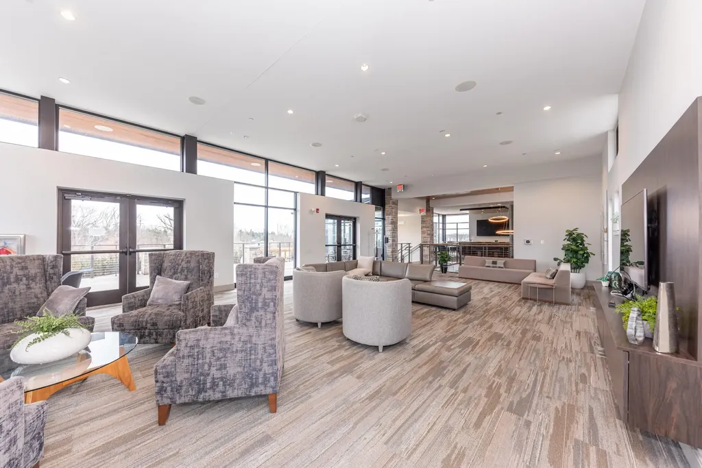 3370 Roseford Boulevard Ann Arbor City MI 48105