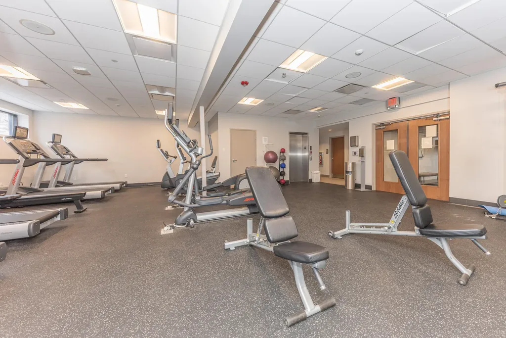 3370 Roseford Boulevard Ann Arbor City MI 48105