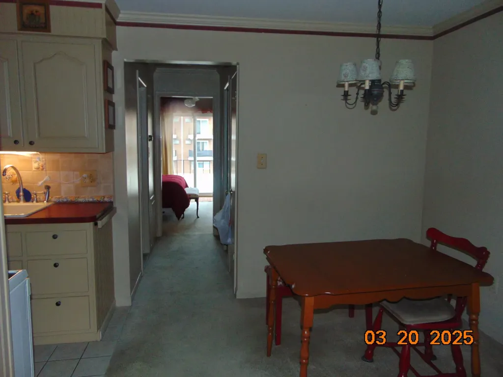 2915 W 13 Mile Road Royal Oak City MI 48073