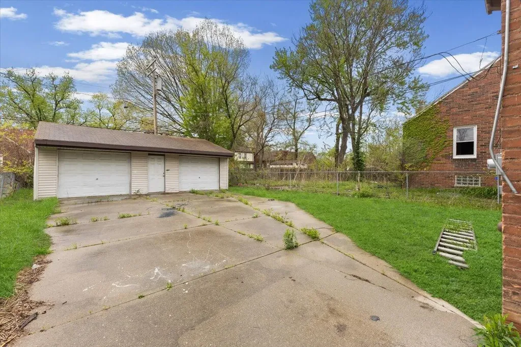 13515 Montrose Street Detroit City MI 48227
