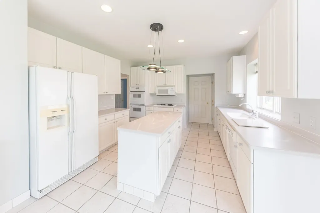 1989 Stonebridge Drive N Pittsfield Charter Township MI 48108