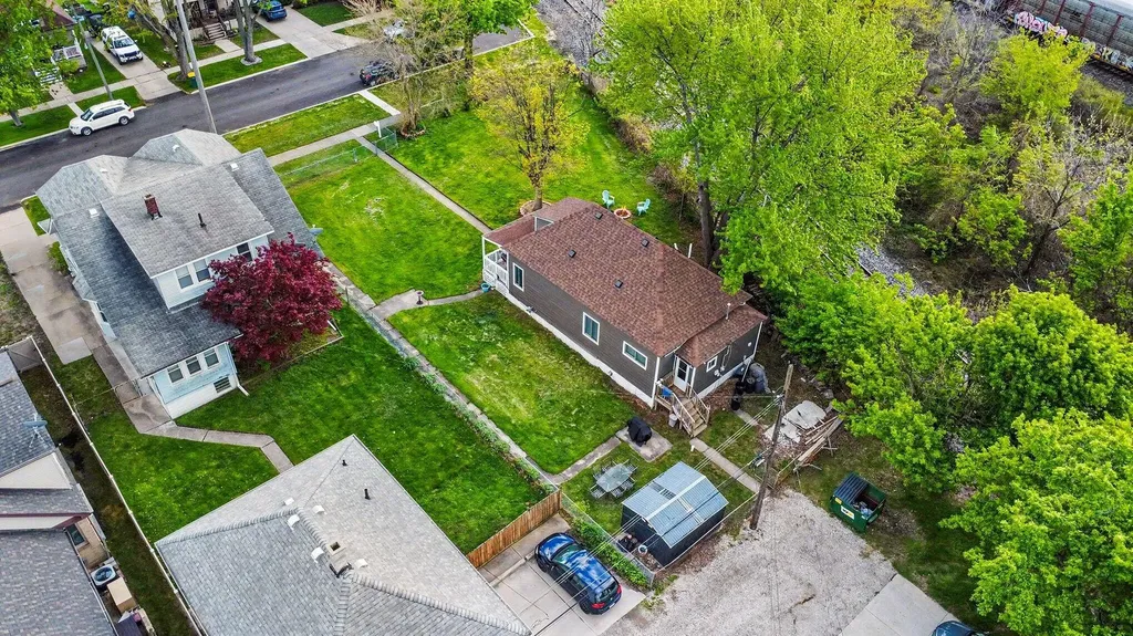 826 Orange Street Wyandotte City MI 48192