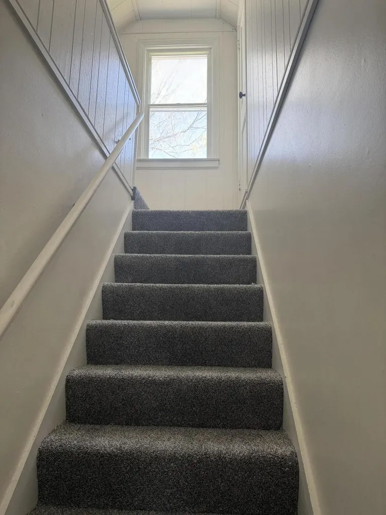 19421 Elkhart Street Harper Woods City MI 48225