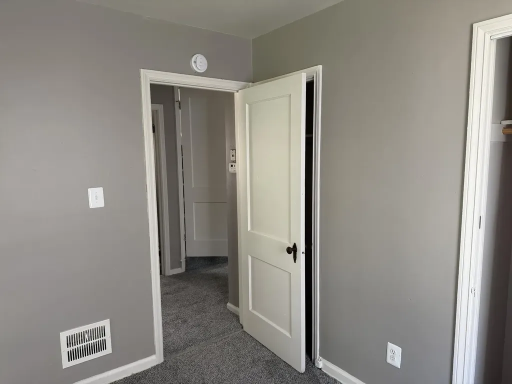 19421 Elkhart Street Harper Woods City MI 48225