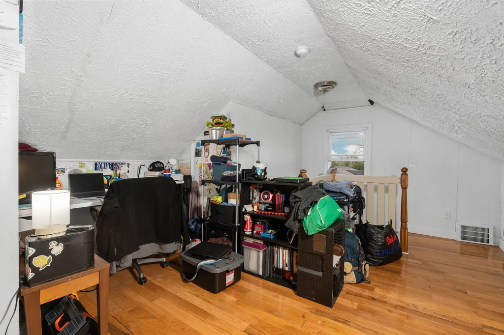 8659 N Canton Center Road Canton Charter Township MI 48187