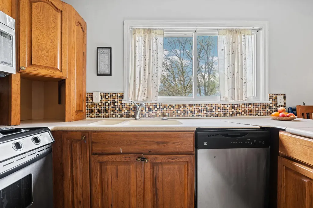 8659 N Canton Center Road Canton Charter Township MI 48187