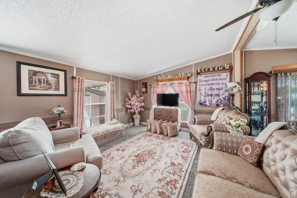 953 Savannah River Drive Adrian City MI 49221