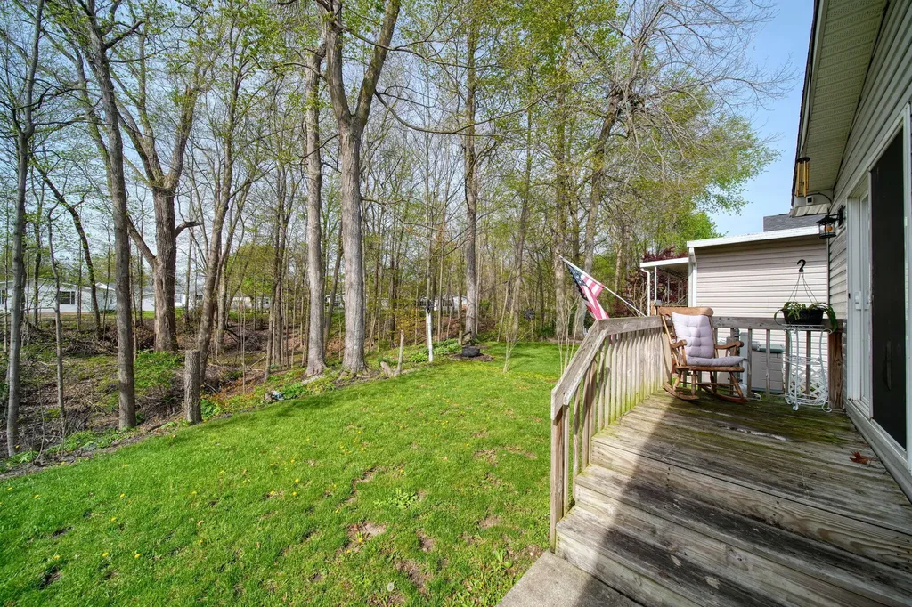 953 Savannah River Drive Adrian City MI 49221