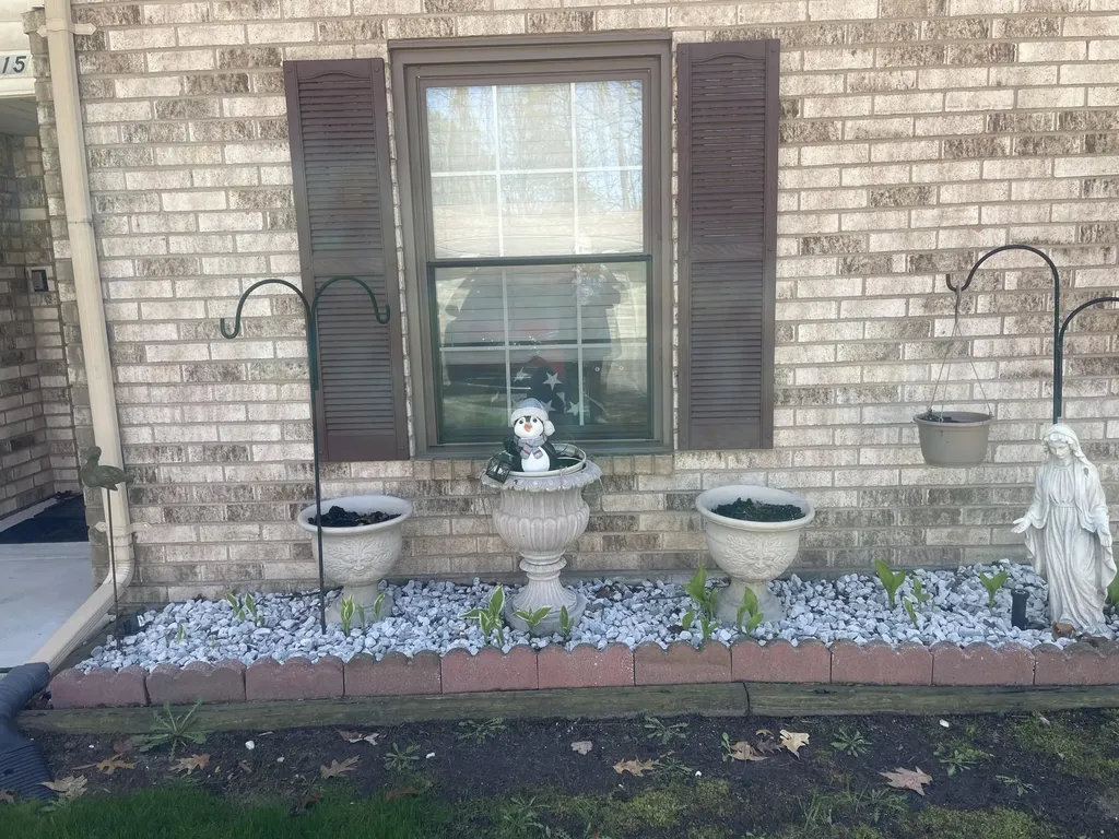 35815 Hunter Avenue Westland City MI 48185