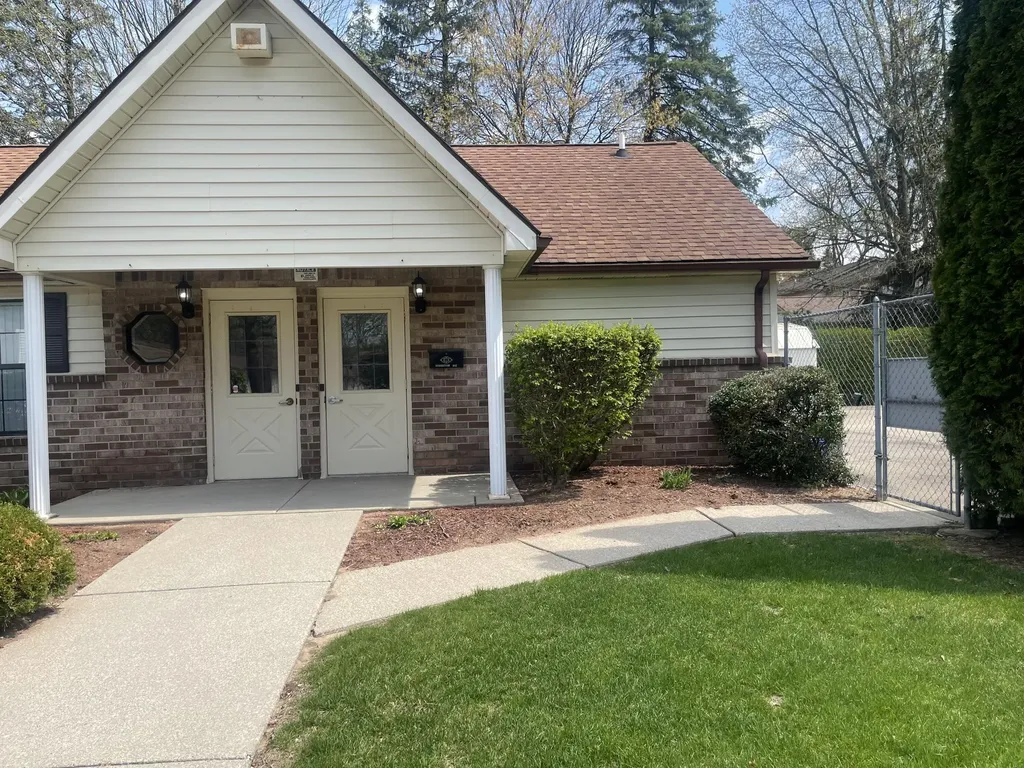 35815 Hunter Avenue Westland City MI 48185