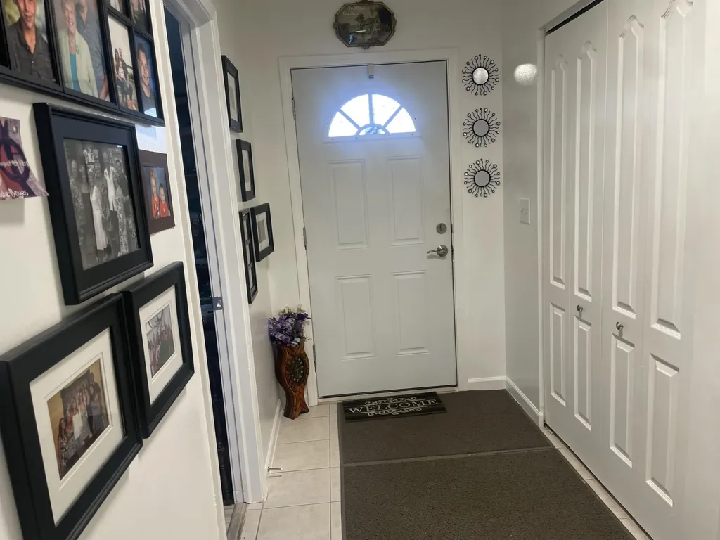 35815 Hunter Avenue Westland City MI 48185