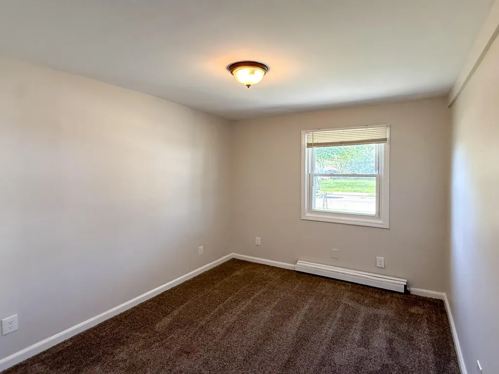 13460 Georgiana Avenue Warren City MI 48089