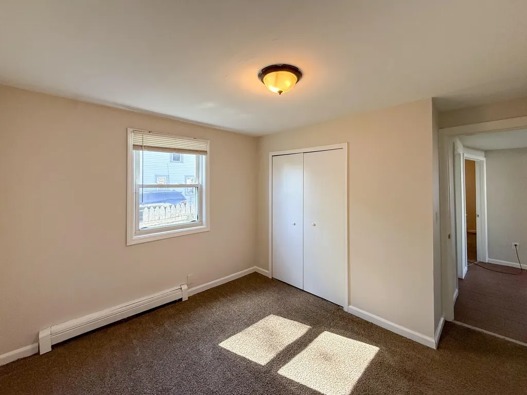 13460 Georgiana Avenue Warren City MI 48089