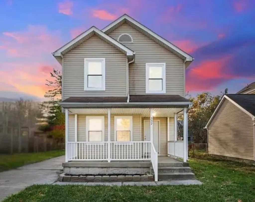 557 Kitchener Street Detroit City MI 48215