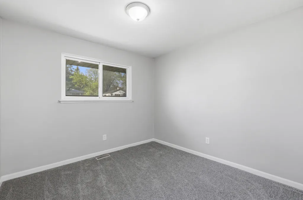 29177 Rosewood Street Inkster City MI 48141