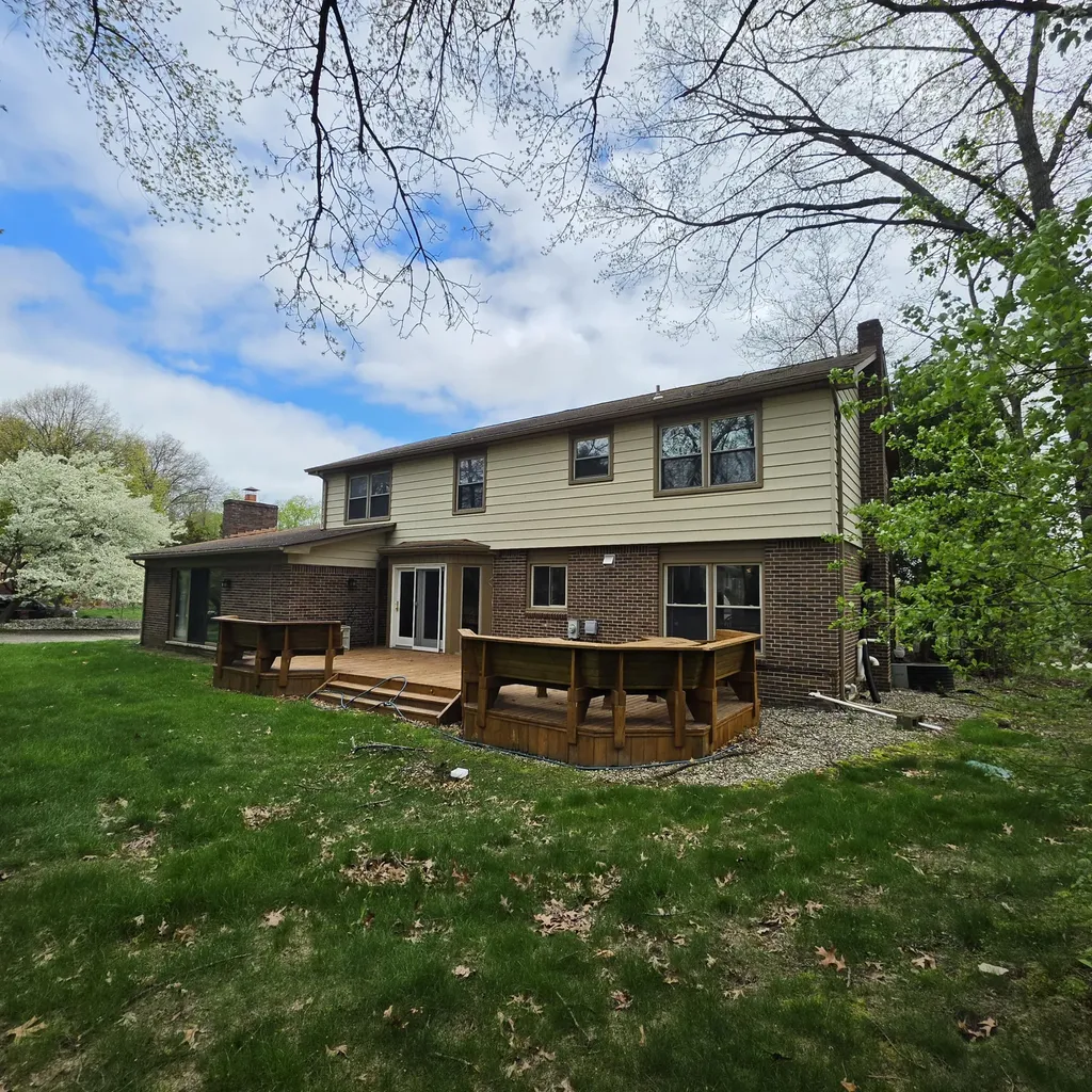 30129 Deer Run Farmington Hills City MI 48331