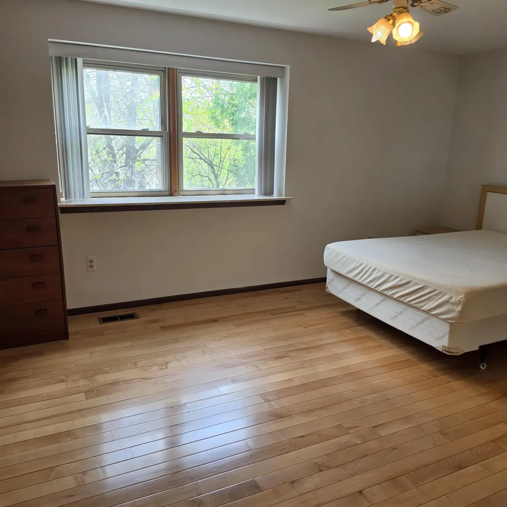 30129 Deer Run Farmington Hills City MI 48331
