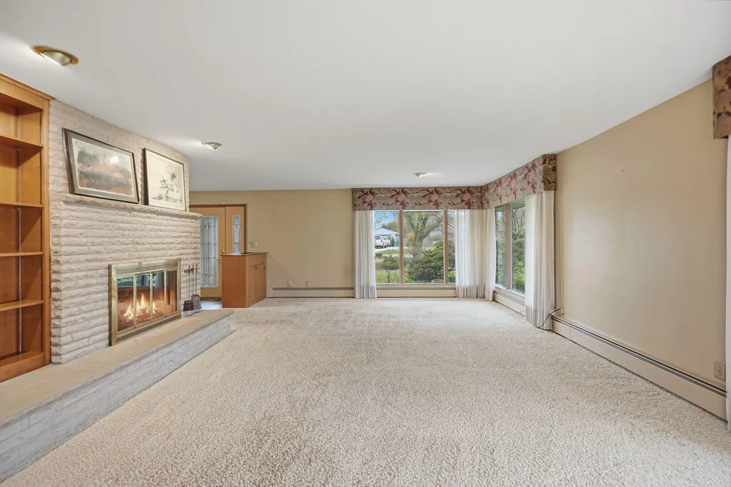 509 Mills Road Saline City MI 48176