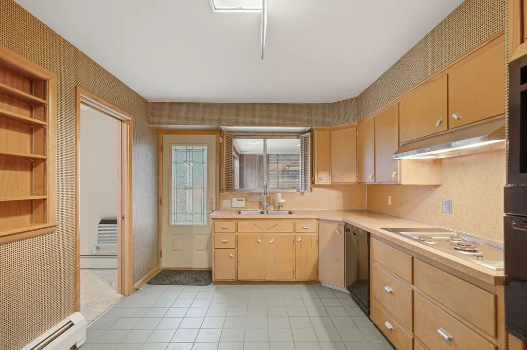509 Mills Road Saline City MI 48176