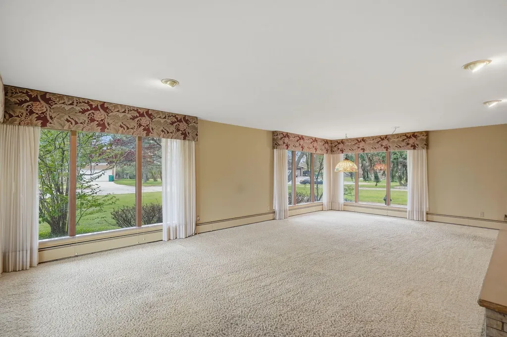 509 Mills Road Saline City MI 48176