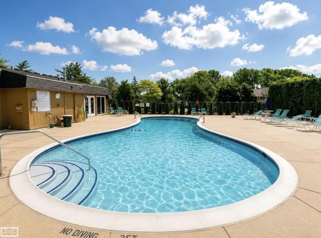 1651 S Hill Boulevard Bloomfield Hills City MI 48304