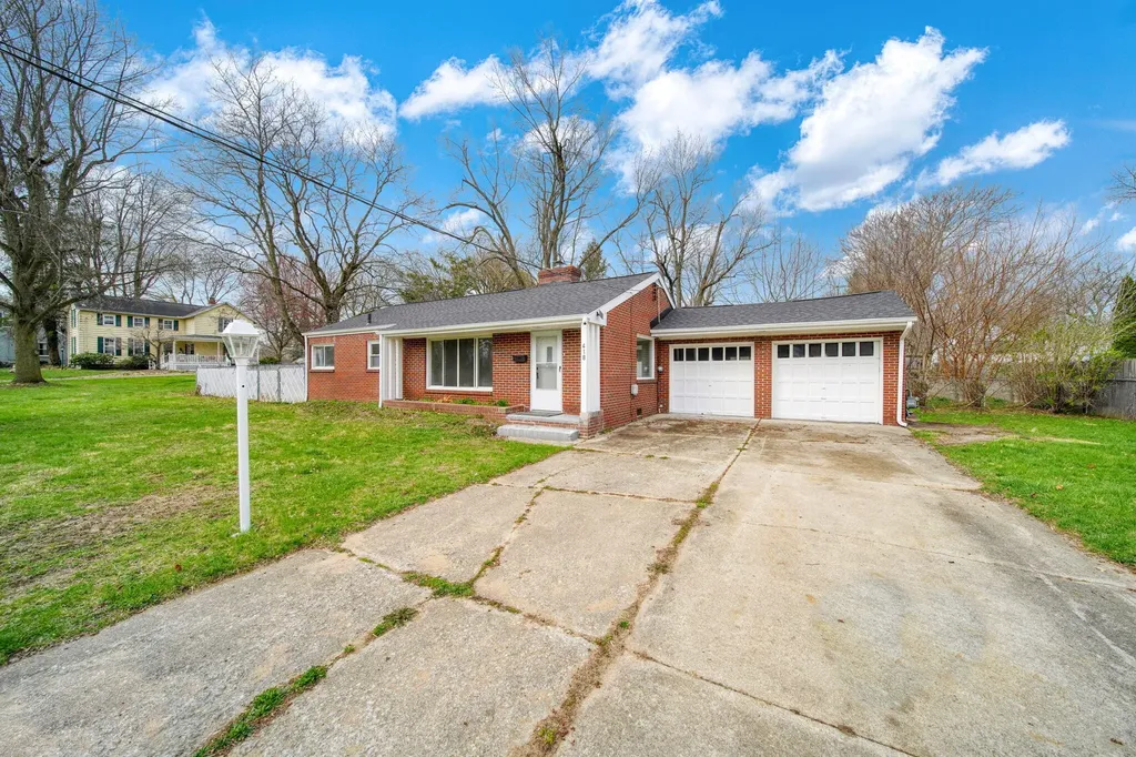 418 S Scott Street Adrian City MI 49221