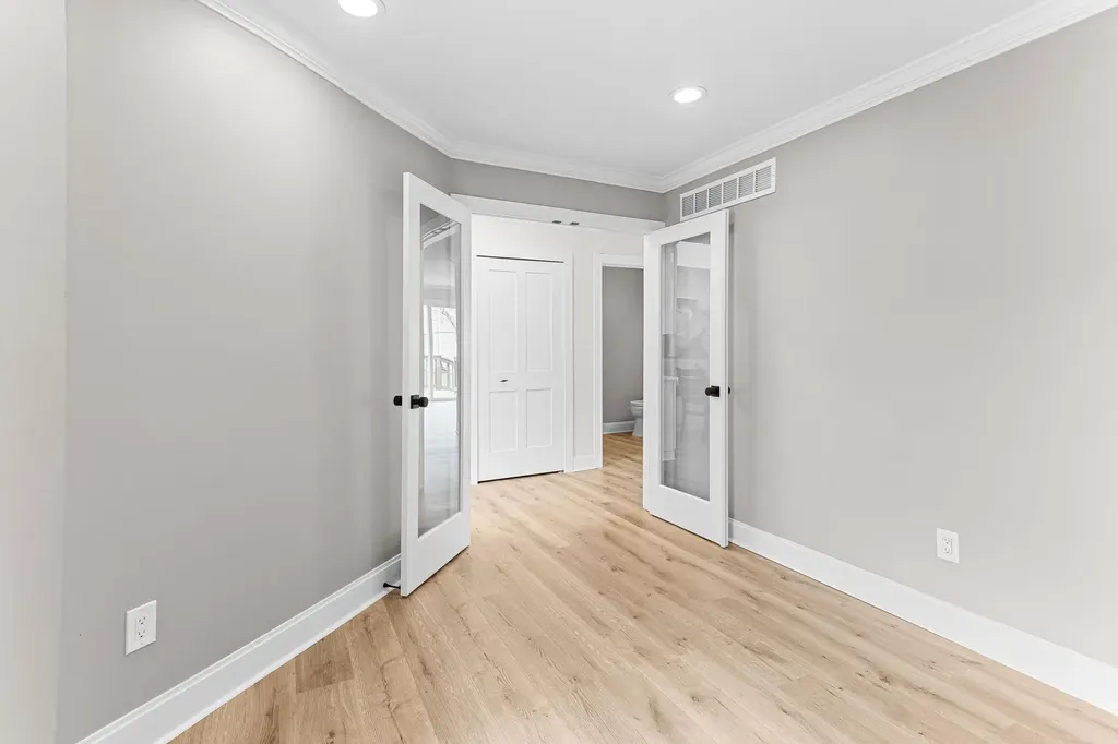 4291 Foxpointe Drive West Bloomfield Charter Township MI 48323