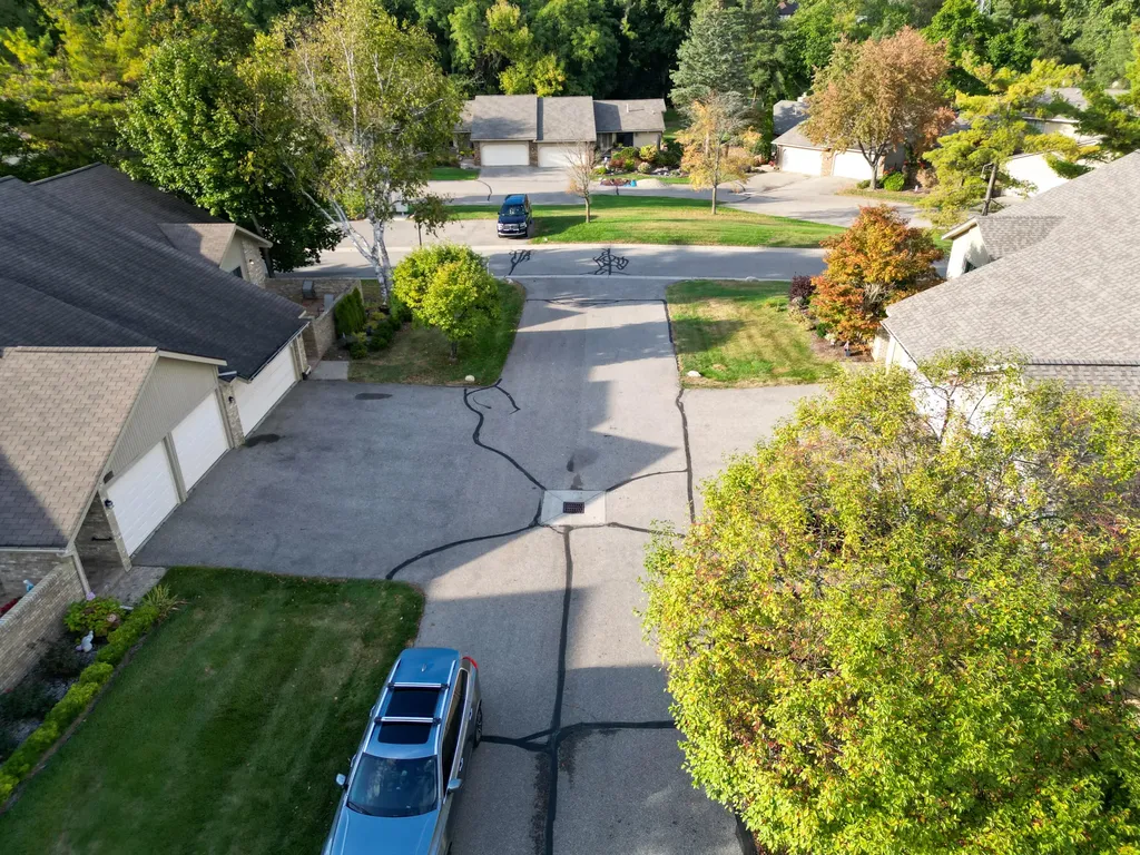 4291 Foxpointe Drive West Bloomfield Charter Township MI 48323
