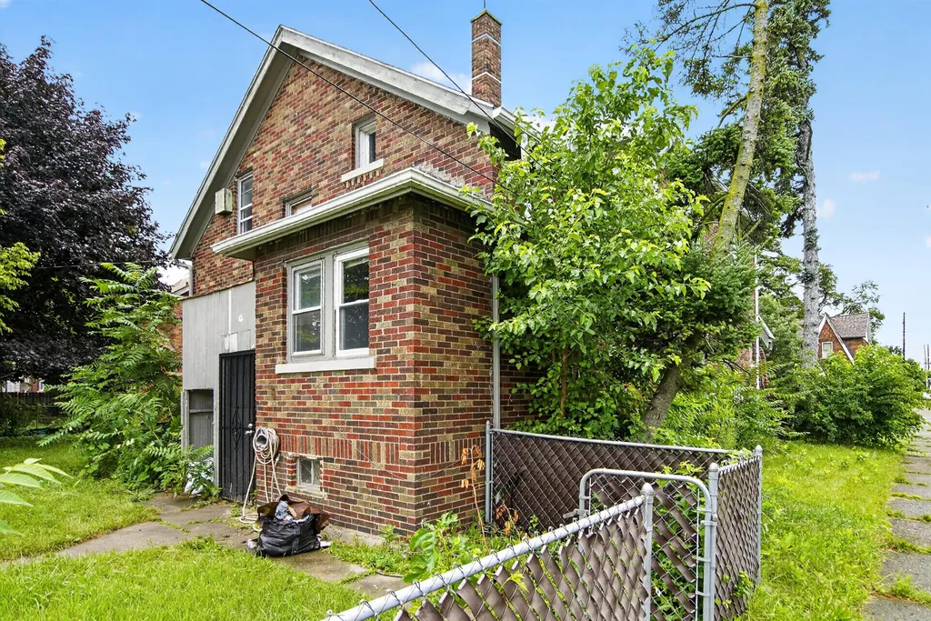 17303 Runyon Street Detroit City MI 48234