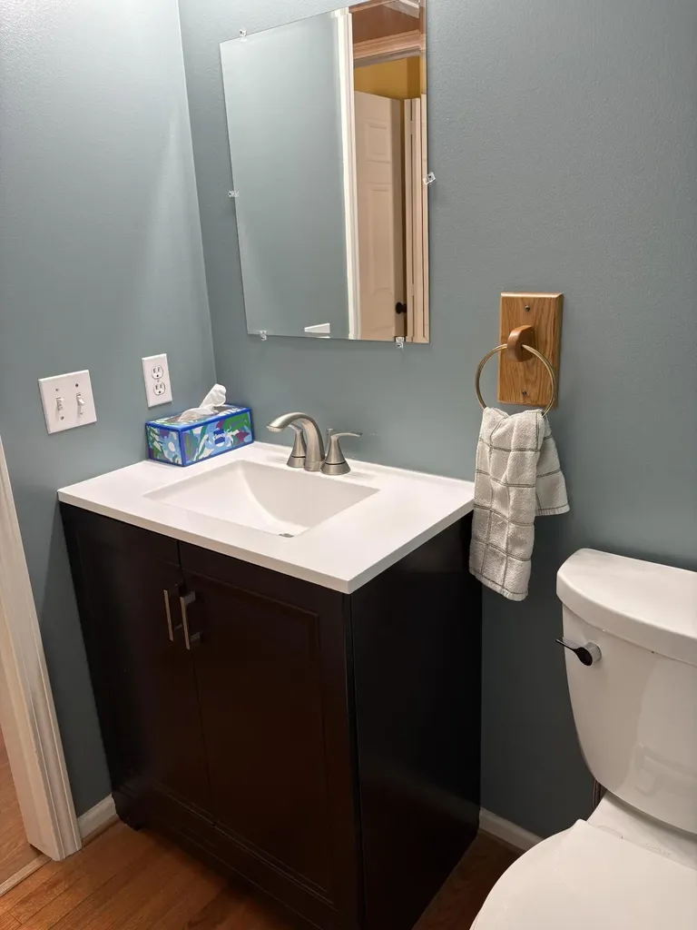 38320 Saratoga Circle Farmington Hills City MI 48331
