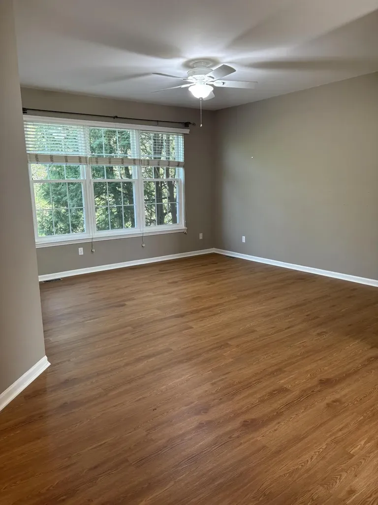 38320 Saratoga Circle Farmington Hills City MI 48331