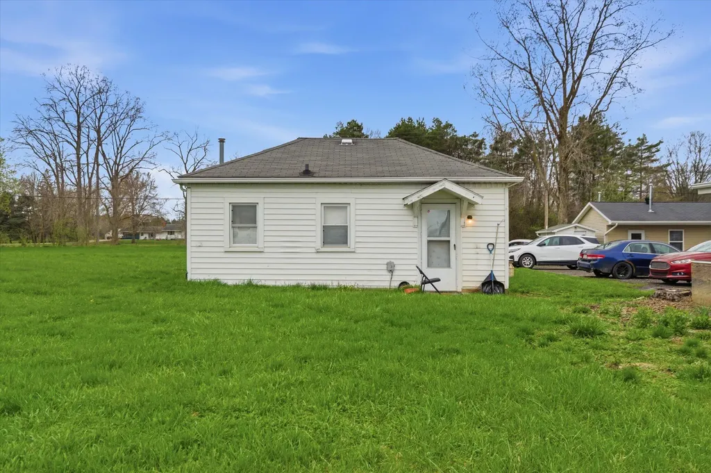 7191 N Dort Highway Genesee Charter Township MI 48458