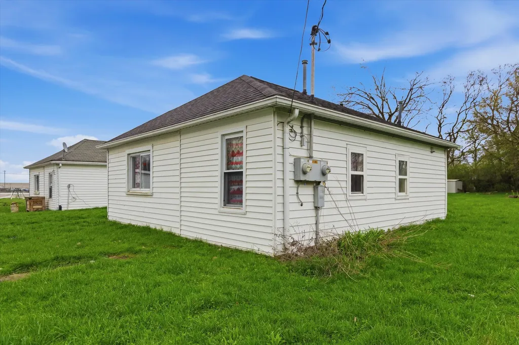 7191 N Dort Highway Genesee Charter Township MI 48458