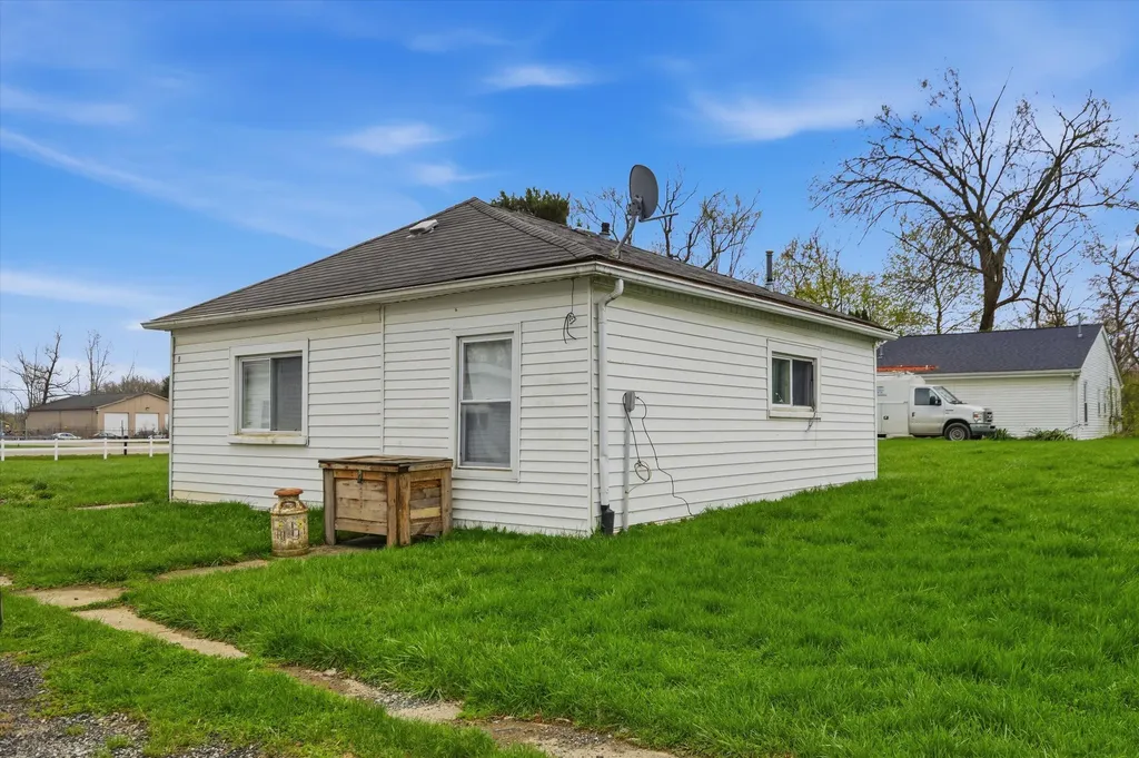 7191 N Dort Highway Genesee Charter Township MI 48458