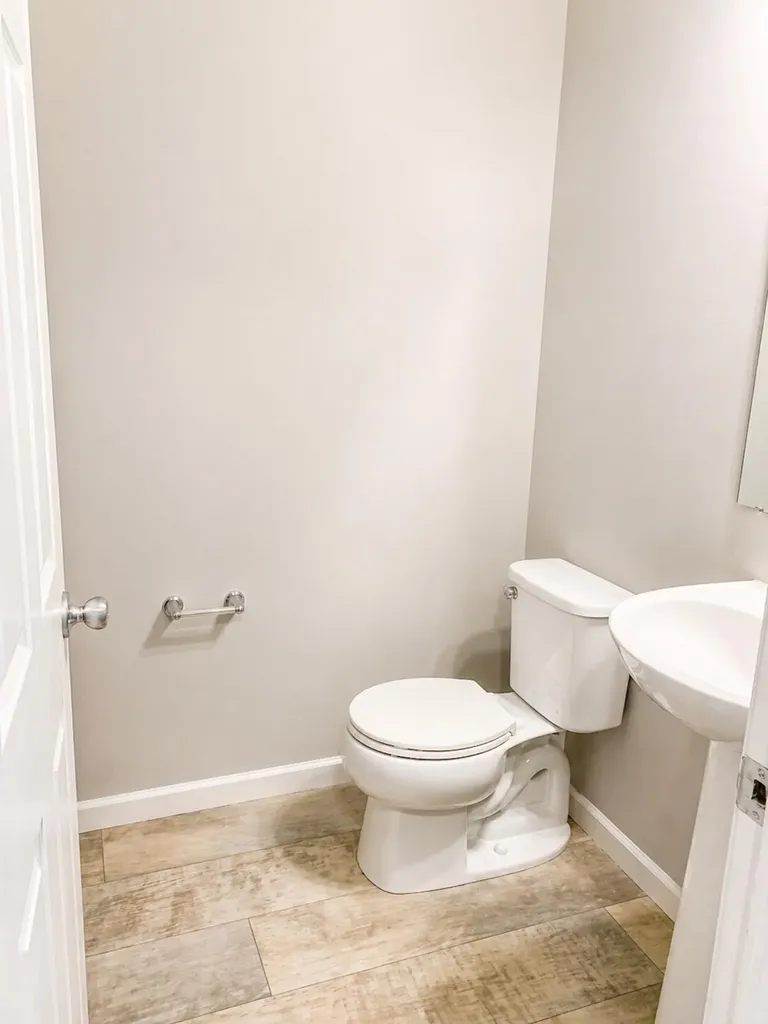 2832 Sycamore River Drive Handy Township MI 48836