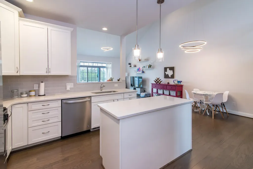 2544 Oxford Circle Scio Township MI 48103