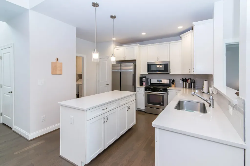 2544 Oxford Circle Scio Township MI 48103