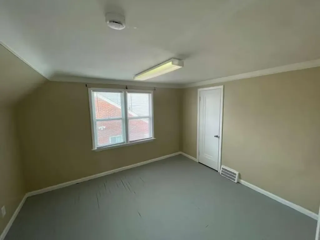 19303 Fairport Street Detroit City MI 48205