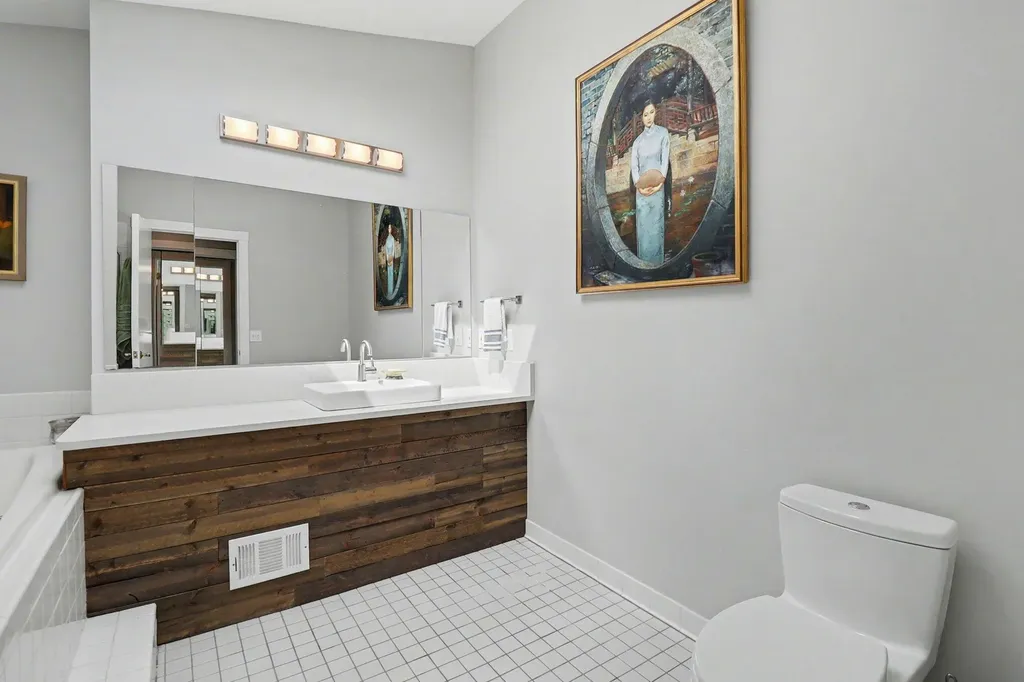 1906 Old Orchard Court Ann Arbor City MI 48103