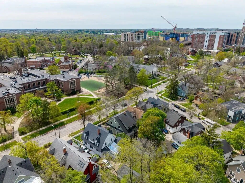 1607 S University Ann Arbor City MI 48104