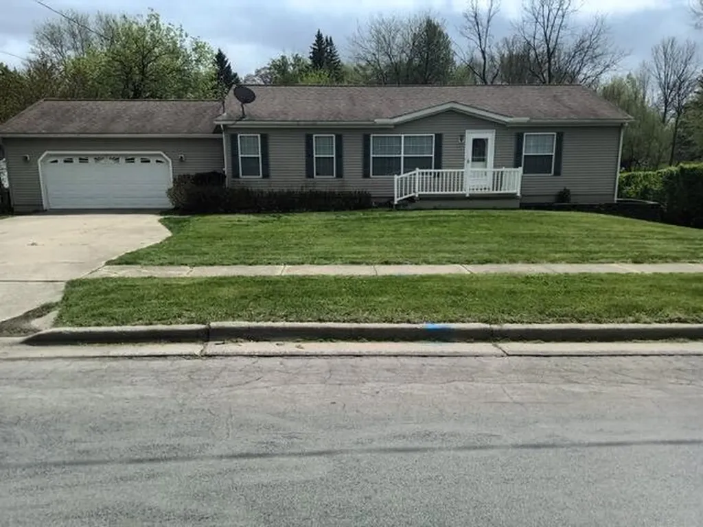 534 E Siena Heights Drive Adrian City MI 49221