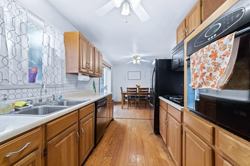 809 W Northrup Street Lansing City MI 48911