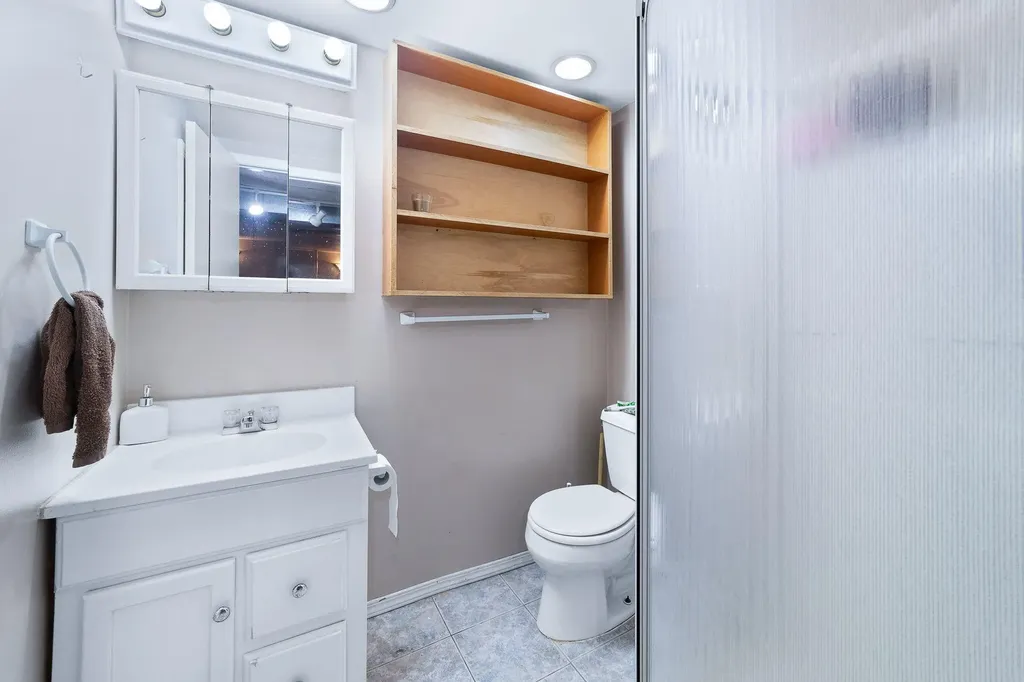 809 W Northrup Street Lansing City MI 48911