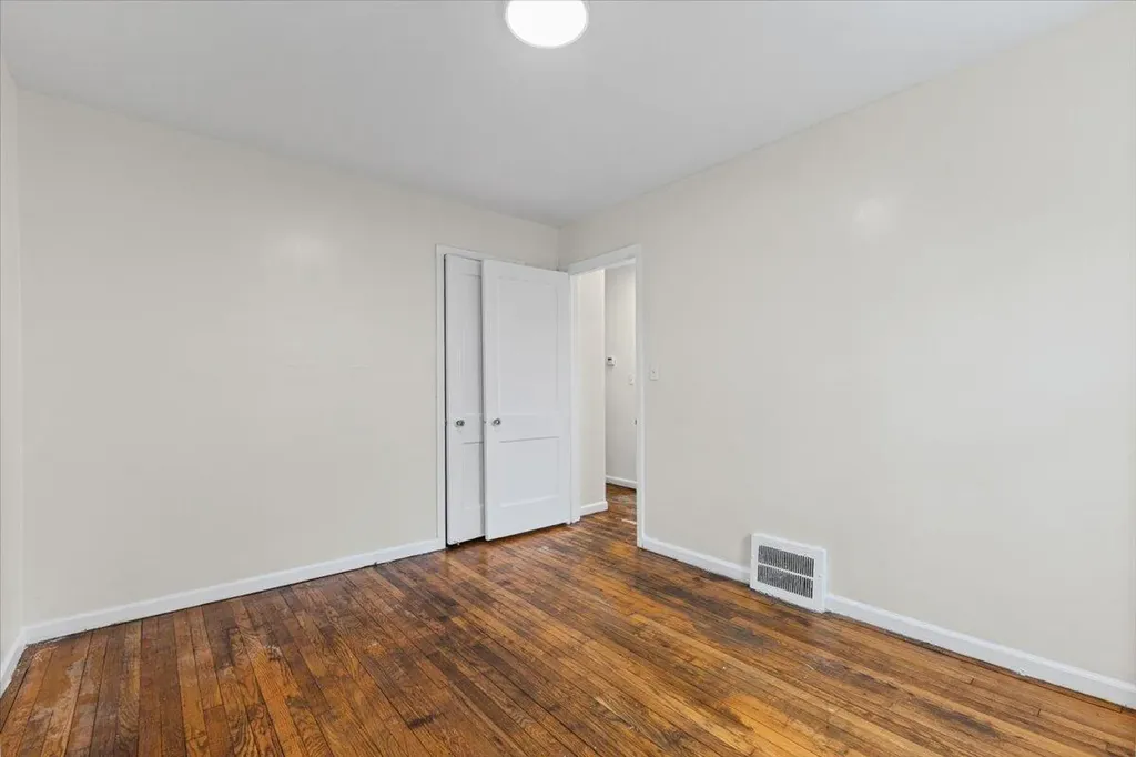 20458 Sorrento Street Detroit City MI 48235